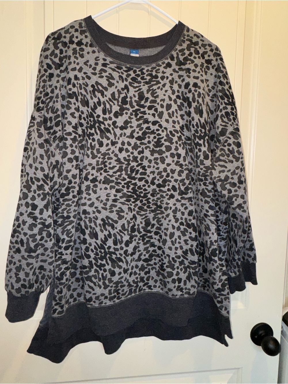 Old Navy Gray and Black Leopard Print Crewneck Sweater